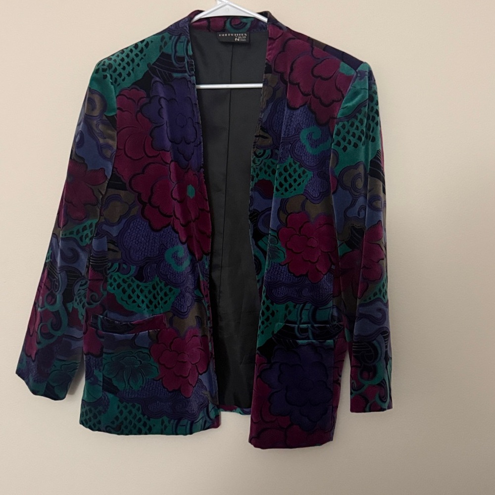 Vintage Colorful Floral Velvety Blazer